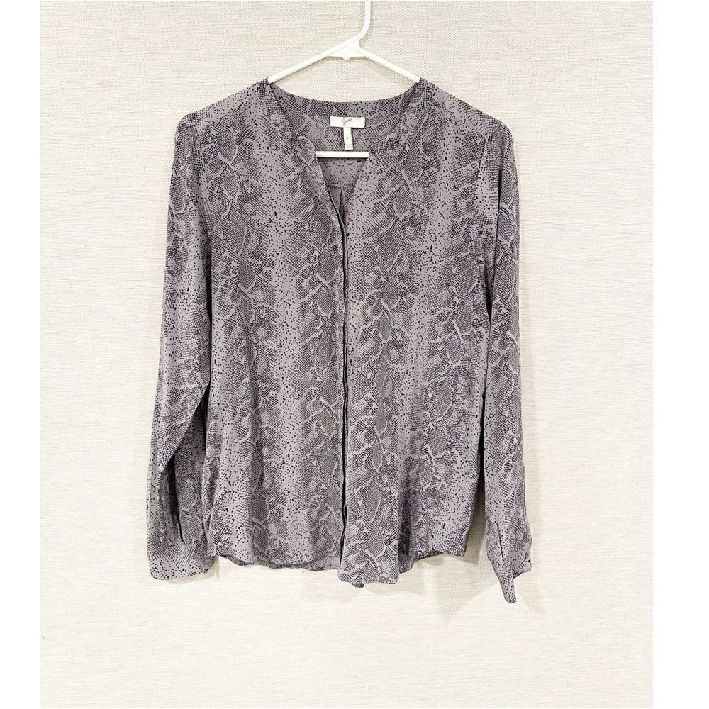 Joie 100% silk snakeskin button down blouse